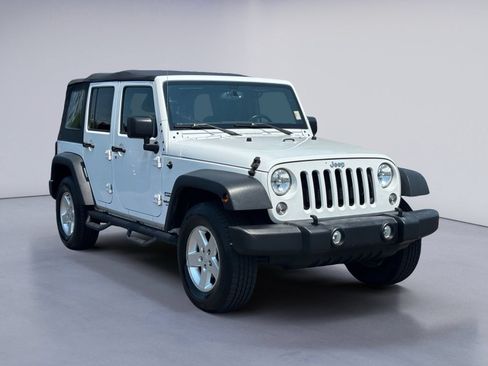 Used 2016 Jeep Wrangler Unlimited Sport w/ Quick Order Package 24S AWD/4WD image 5