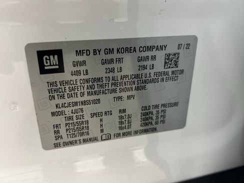 Used 2022 Buick Encore Preferred w/ Safety Package AWD/4WD image 27