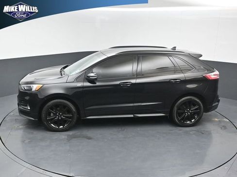 Used 2020 Ford Edge ST-Line FWD image 12