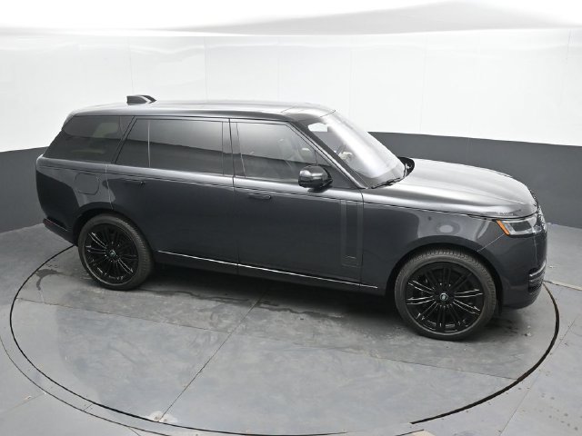 Used 2023 Land Rover Range Rover Long Wheelbase Autobiography AWD/4WD image 32