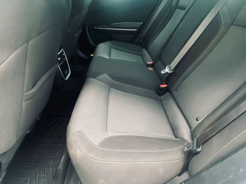 Used 2021 Dodge Charger SXT RWD image 19