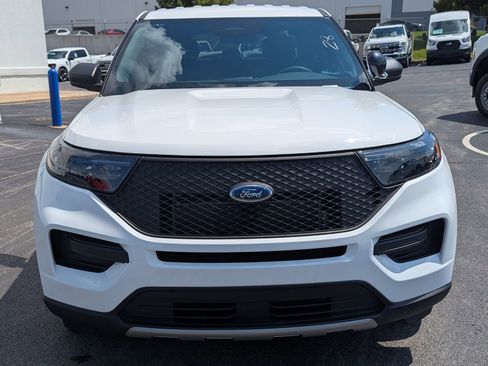 New 2025 Ford Explorer 4WD Police Interceptor image 5