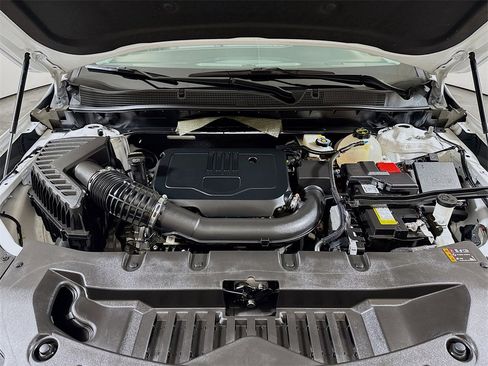 Used 2025 Chevrolet Blazer LT image 27