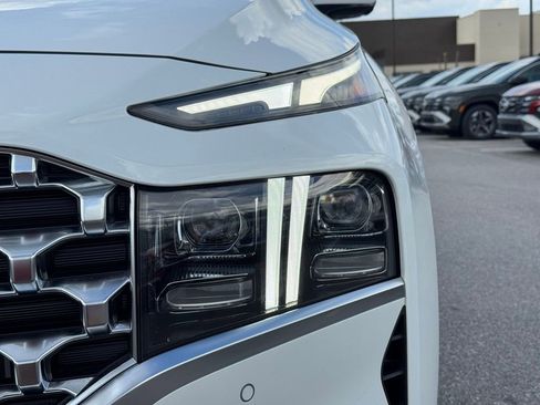 Certified 2023 Hyundai Santa Fe Limited image 10