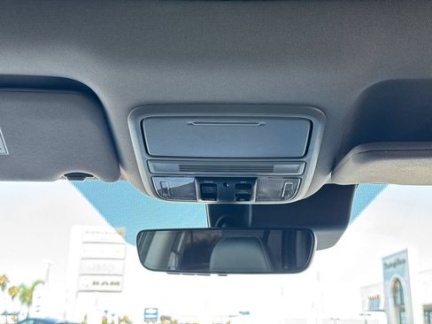 Used 2022 Honda Pilot Special Edition image 24
