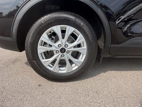 Used 2024 Ford Escape Active w/ Tech Pack #2 FWD image 15
