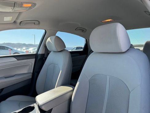 Used 2019 Hyundai Sonata SEL FWD image 17