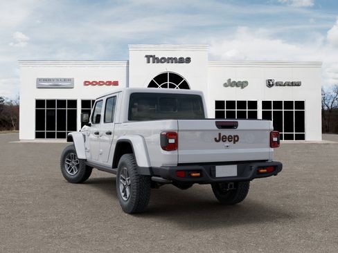 New 2026 Jeep Gladiator Mojave image 3