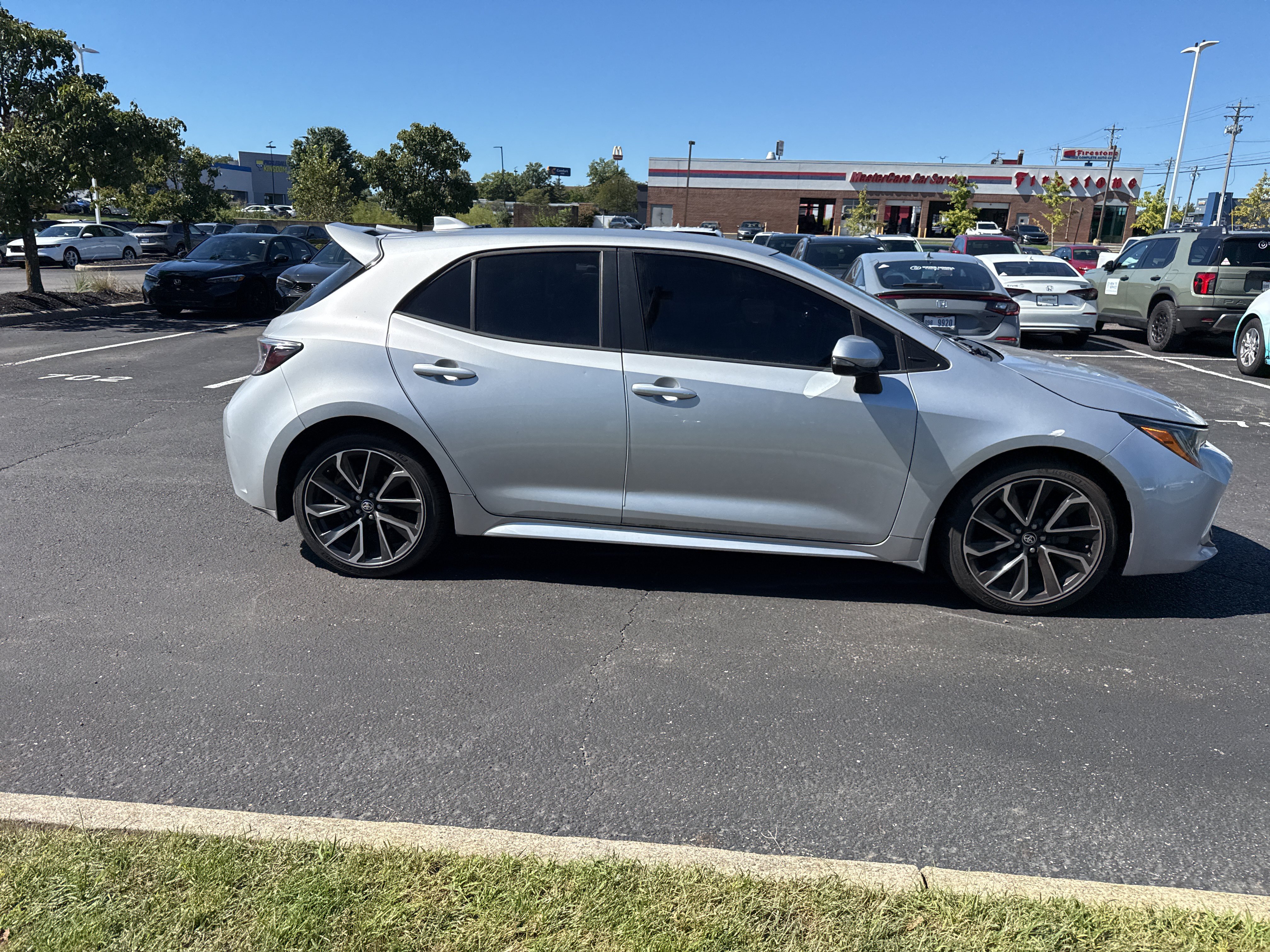 Used 2019 Toyota Corolla XSE FWD image 26