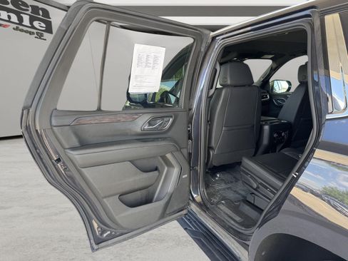 Used 2023 Chevrolet Tahoe LT AWD/4WD image 9