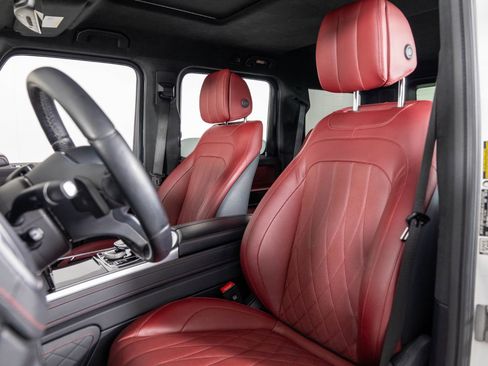 Used 2023 Mercedes-Benz G 550 image 16