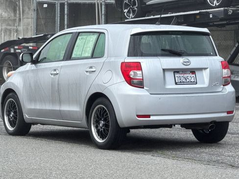 Used 2013 Scion xD image 6