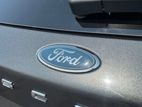Used 2020 Ford Escape SE FWD image 31