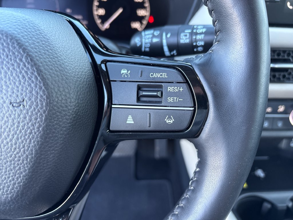 Used 2025 Honda HR-V EX-L image 33