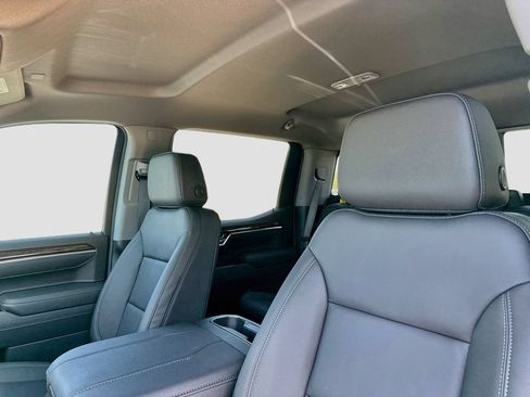 New 2026 GMC Sierra 1500 Elevation w/ Elevation Premium Package AWD/4WD image 13
