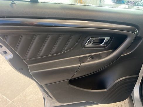 Used 2019 Ford Taurus SHO w/ Driver Assist Package image 16