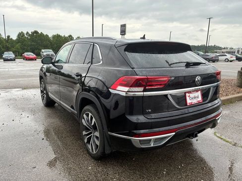 Used 2022 Volkswagen Atlas Cross Sport SEL Premium R-Line AWD/4WD image 8