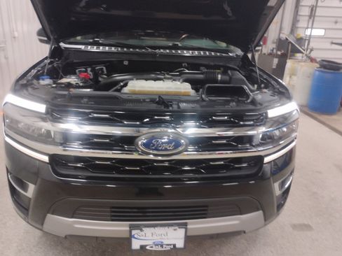 Certified 2024 Ford Expedition Max Limited image 7