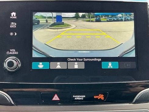 Used 2023 Honda Passport EX-L image 12
