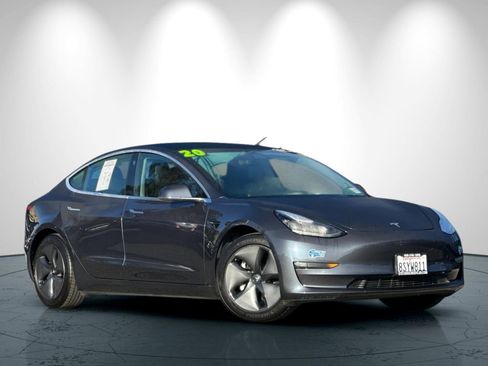 Used 2020 Tesla Model 3 image 2