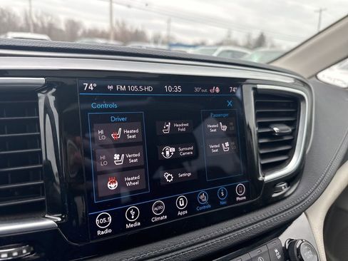 Used 2019 Chrysler Pacifica Limited w/ Advanced Safetytec Group image 16