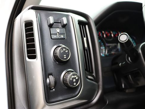 Used 2016 Chevrolet Silverado 3500 LT w/ LT Convenience Package image 8