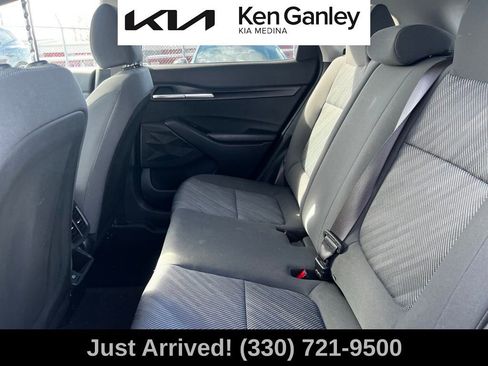 Certified 2024 Kia Seltos LX image 10