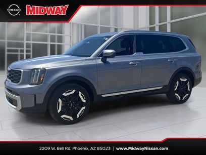 Used 2024 Kia Telluride S w/ S Sunroof Package