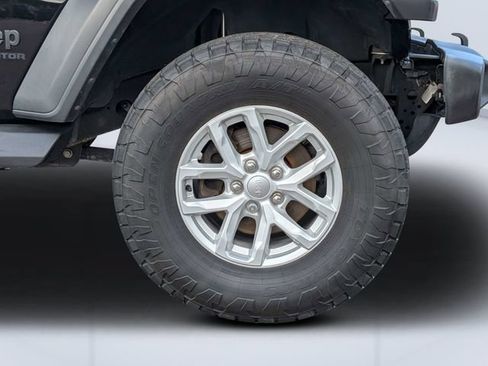 Used 2020 Jeep Gladiator Sport w/ Quick Order Package 24S AWD/4WD image 11