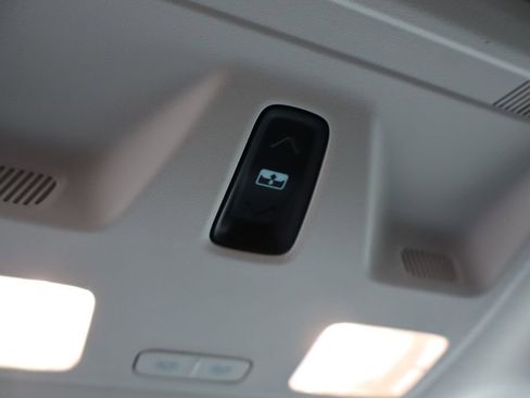 Used 2023 Ford Maverick Lariat w/ Lariat Luxury Package image 27