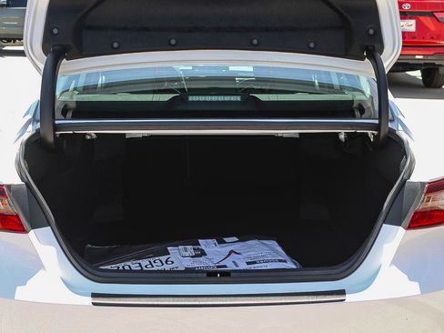Certified 2023 Toyota Camry SE FWD image 25