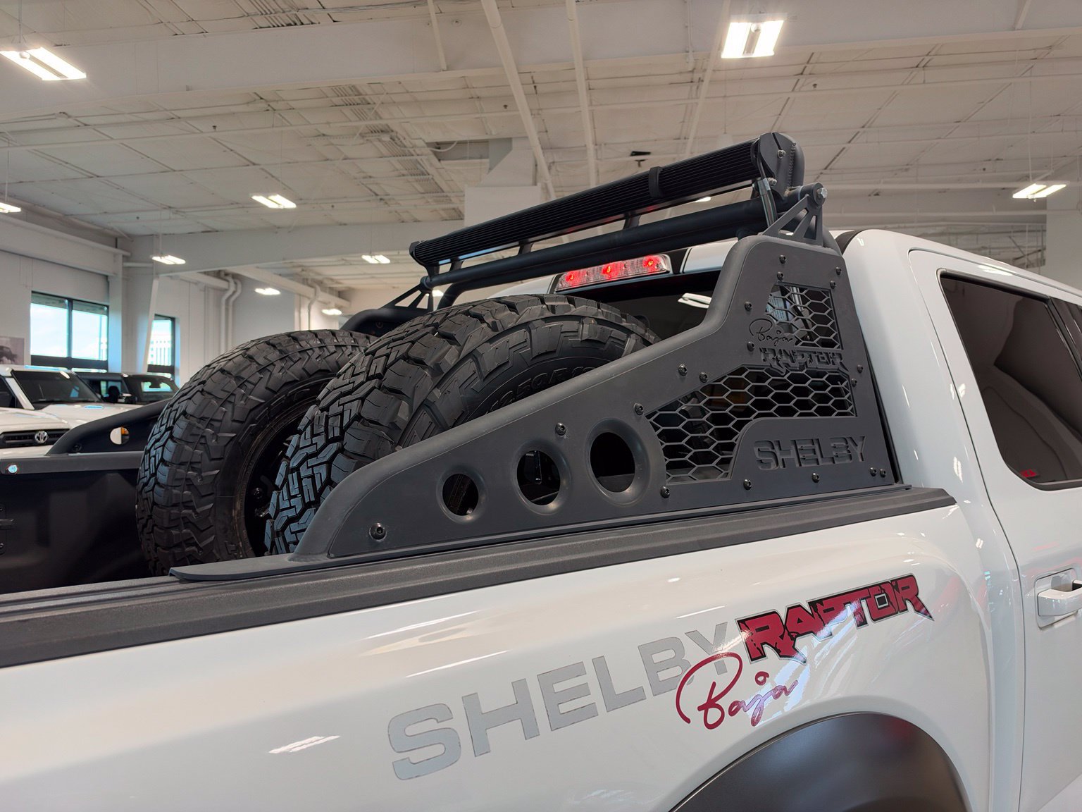 Used 2018 Ford F150 Raptor w/ Equipment Group 802A Luxury AWD/4WD image 10