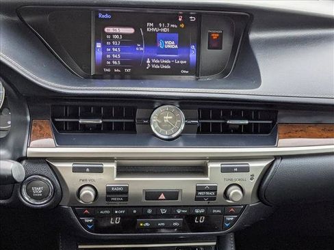 Used 2016 Lexus ES 350 w/ Premium Package w/Wood Trim image 16