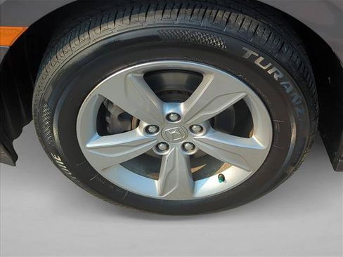 Used 2019 Honda Odyssey EX image 26