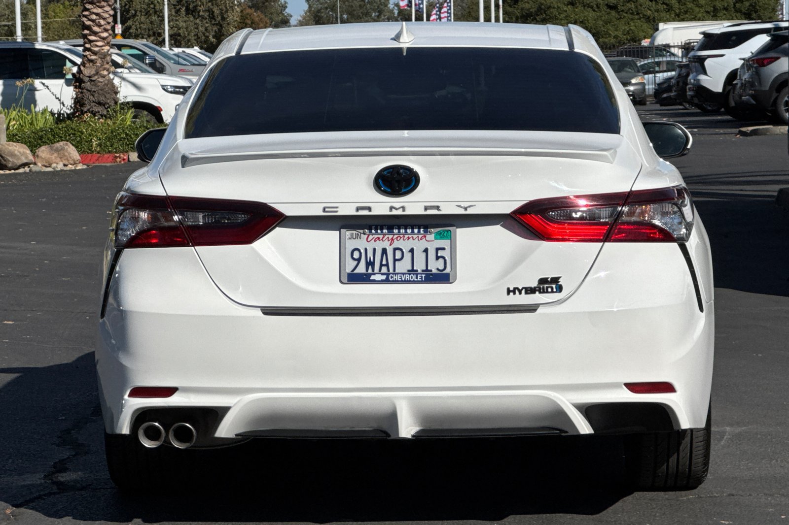 Used 2023 Toyota Camry SE w/ Audio Upgrade Package FWD image 4