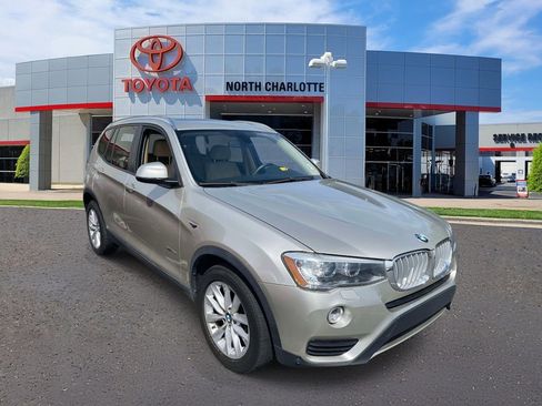 Used 2015 BMW X3 sDrive28i image 2