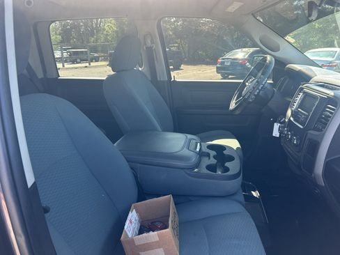 Used 2018 RAM 1500 Express image 13