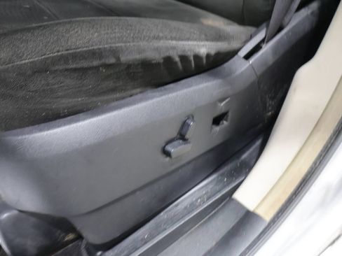 Used 2012 Dodge Grand Caravan Crew w/ Crew Value Pkg FWD image 12