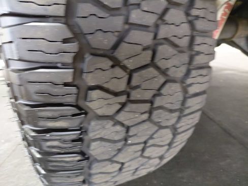 Certified 2020 Chevrolet Silverado 1500 RST AWD/4WD image 37