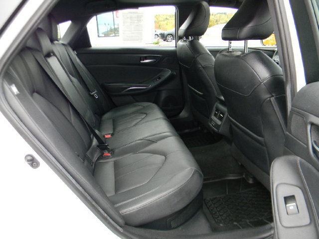 Used 2020 Toyota Avalon XLE w/ Moonroof Package FWD image 21
