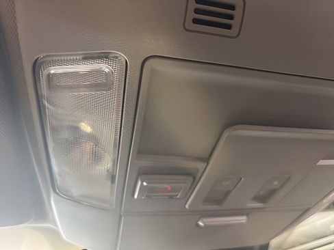 Used 2020 Toyota Tundra Limited image 15