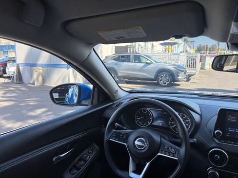 Used 2025 Nissan Sentra SV FWD image 32