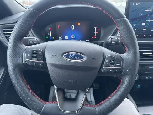 Used 2023 Ford Escape ST-Line w/ Tech Pack #1 image 18