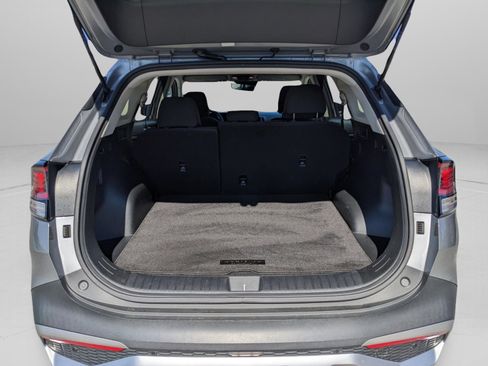 Used 2023 Kia Sportage LX image 38