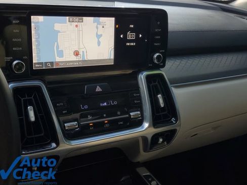 Used 2023 Kia Sorento SX FWD image 25