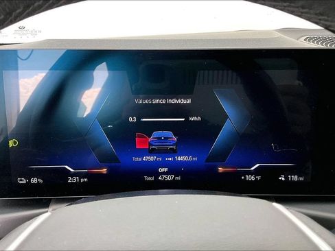 Used 2023 BMW i4 eDrive40 w/ Premium Package RWD image 27