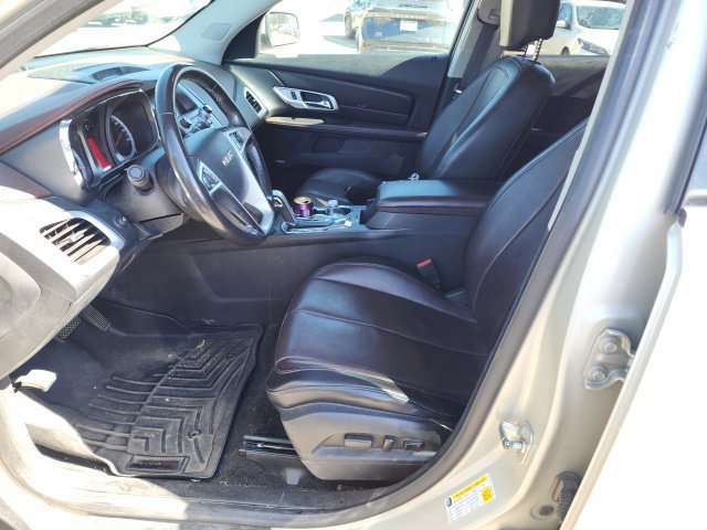 Used 2014 GMC Terrain SLT w/ Safety Package AWD/4WD image 4
