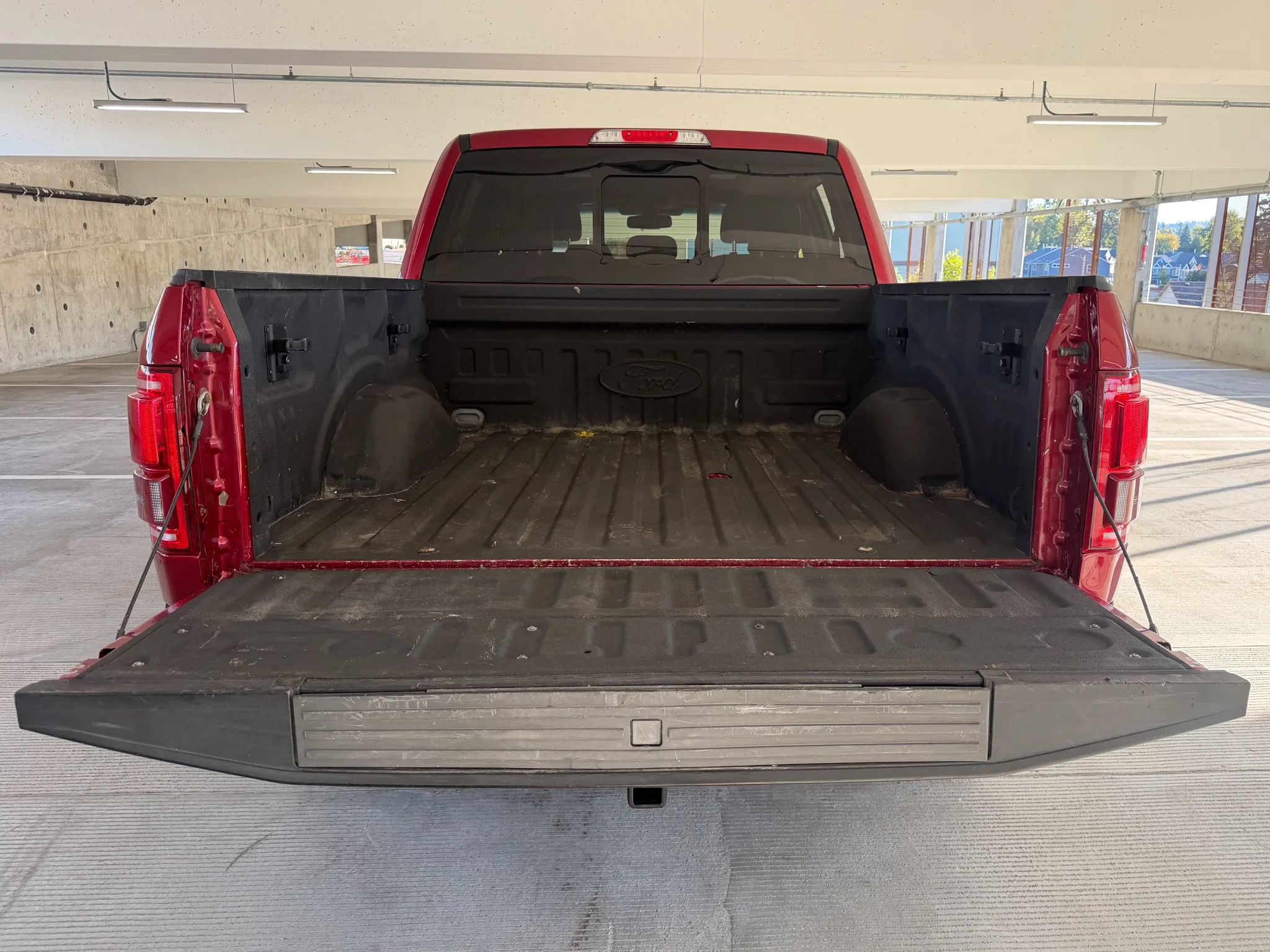 Used 2016 Ford F150 King Ranch w/ Equipment Group 601A Luxury AWD/4WD image 27