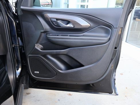 Certified 2024 GMC Terrain Denali w/ Denali Premium Package image 33