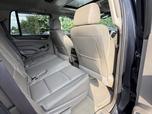 Used 2018 GMC Yukon SLT AWD/4WD image 27